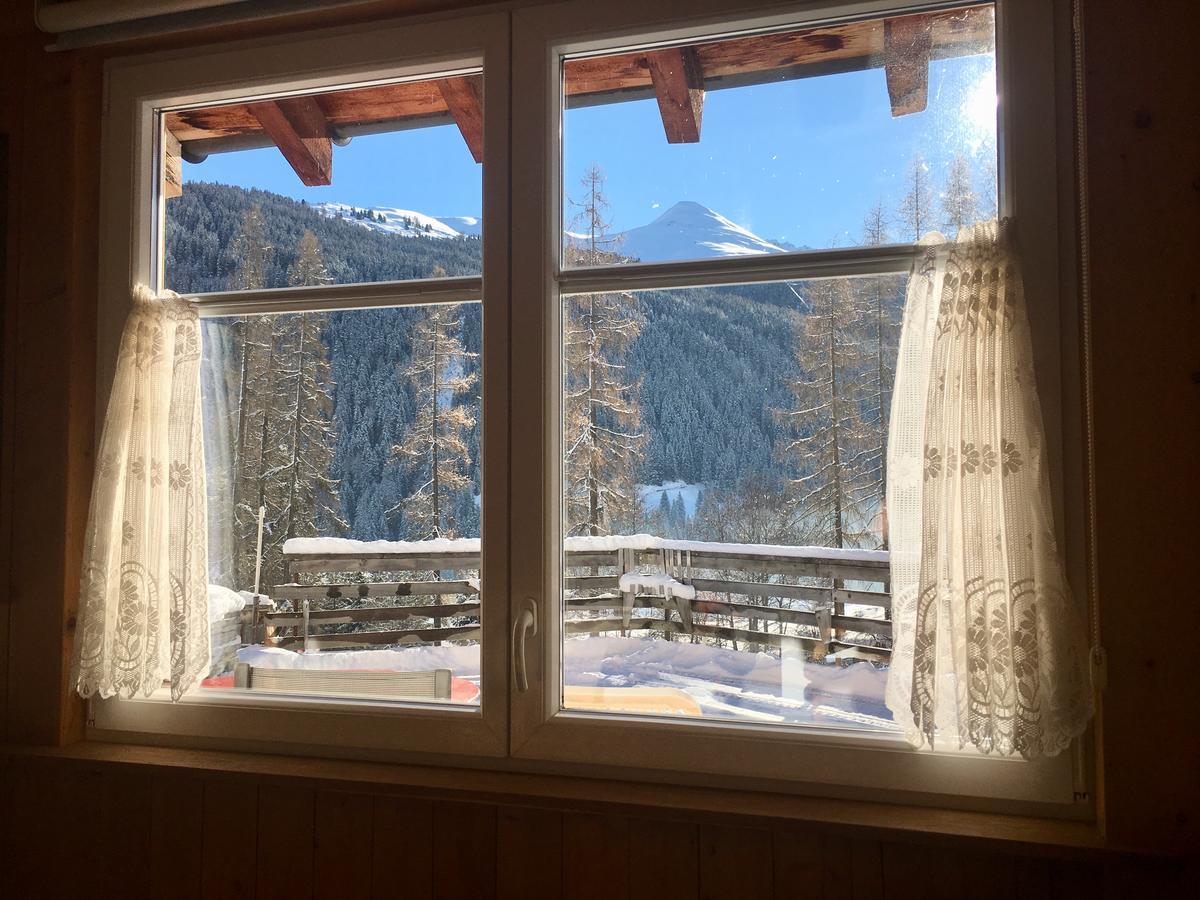 Bnb Guesthouse Lusi Frauenkirch Exteriör bild